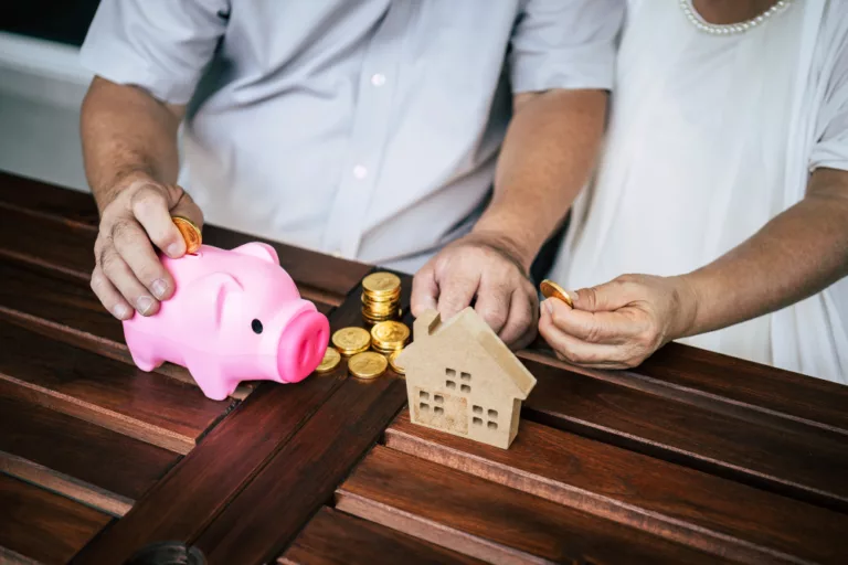 Protect Aging Parents From Financial Abuse
