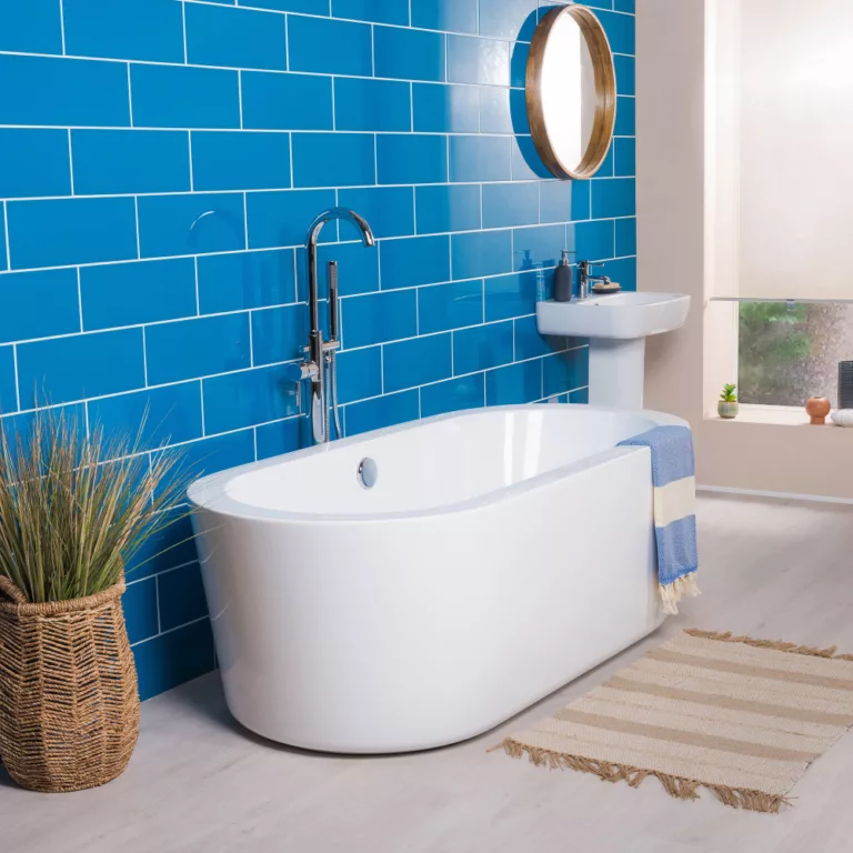 7 Tips To Make A Small Bathroom Look Bigger