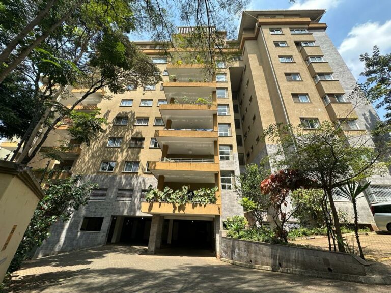 3 Bedroom Penthouse Apartment in Kileleshwa
