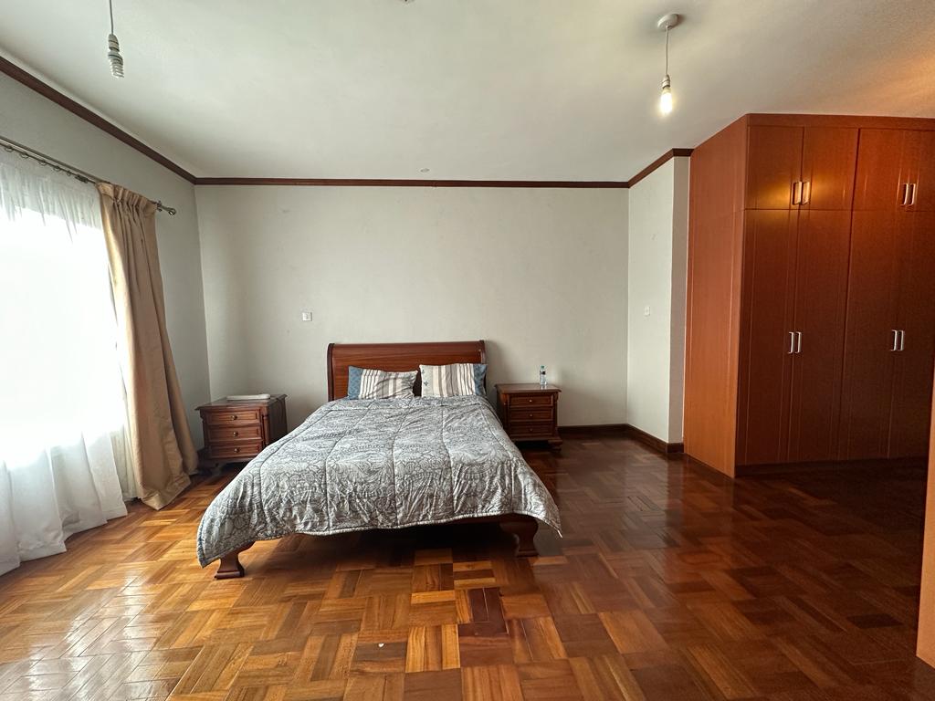 Superior 3 Bedroom Penthouse